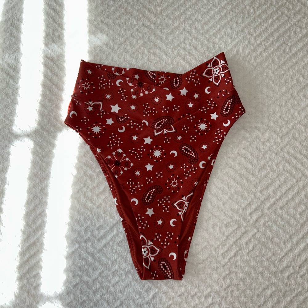 Aerie Red and White High-Cut Cheeky Bikini Bottoms